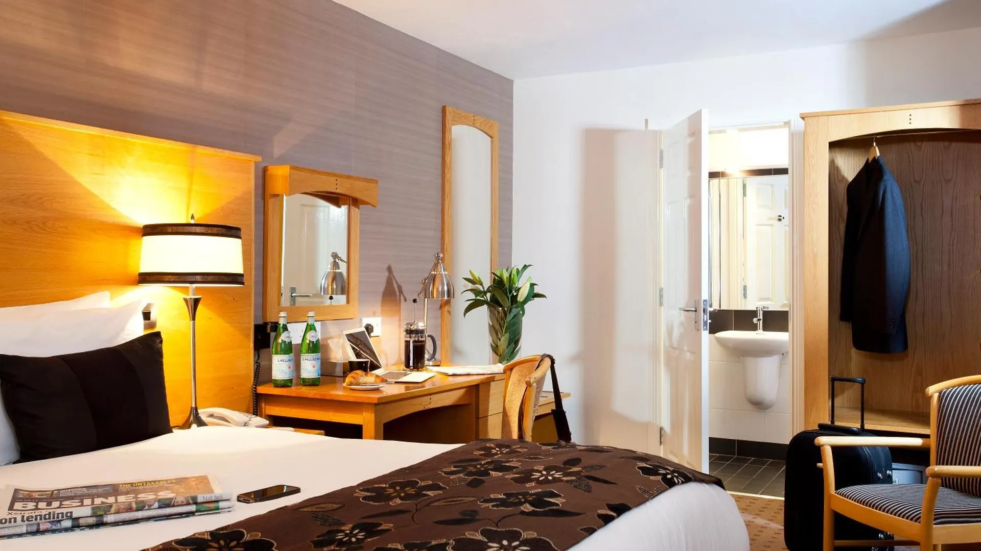 **** Hotel Tara Lodge Belfast Reino Unido